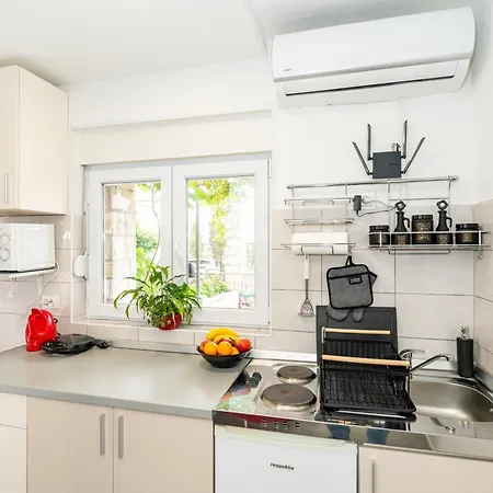 Lapad Sunshine Apartment *