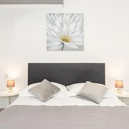 Lapad Sunshine Apartment *